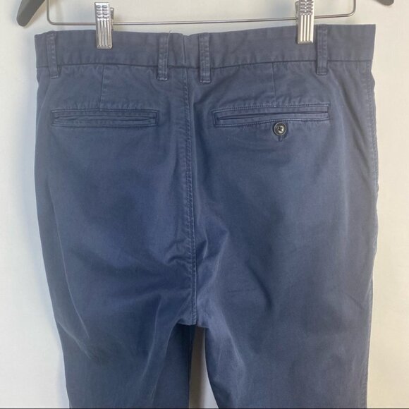 Everlane | Navy Chino (Cropped) 31x25.5 - Picture 8 of 12